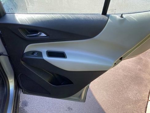 Used 2024 Chevrolet Equinox LS w/ Driver Confidence II Package FWD image 33