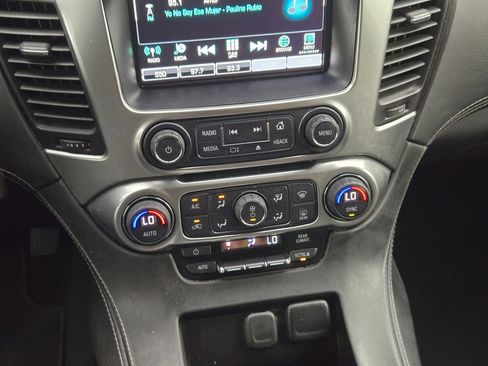 Used 2017 Chevrolet Suburban LS image 19