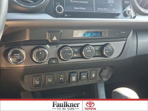 Certified 2022 Toyota Tacoma TRD Sport w/ Technology Package AWD/4WD image 16