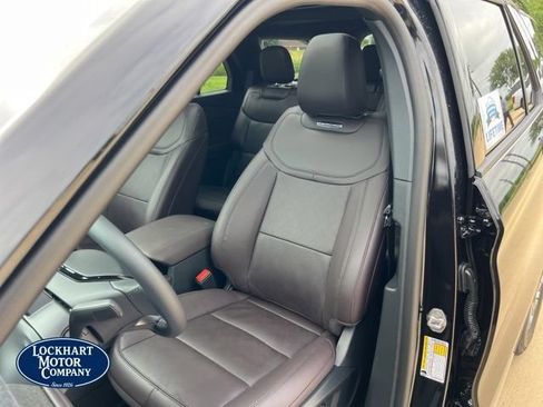 New 2026 Ford Explorer Platinum RWD image 14