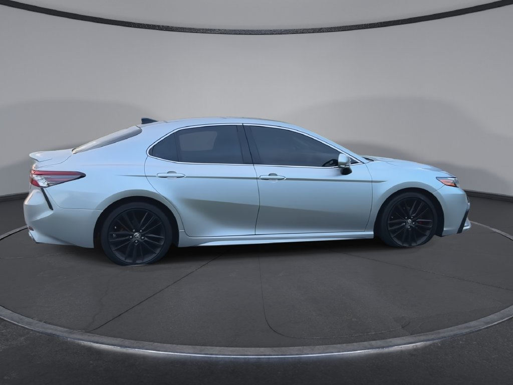 Used 2022 Toyota Camry XSE w/ Navigation Package FWD image 9