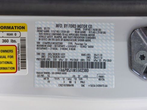 Used 2021 Ford Mustang Shelby GT500 w/ Carbon Fiber Track Pack image 58