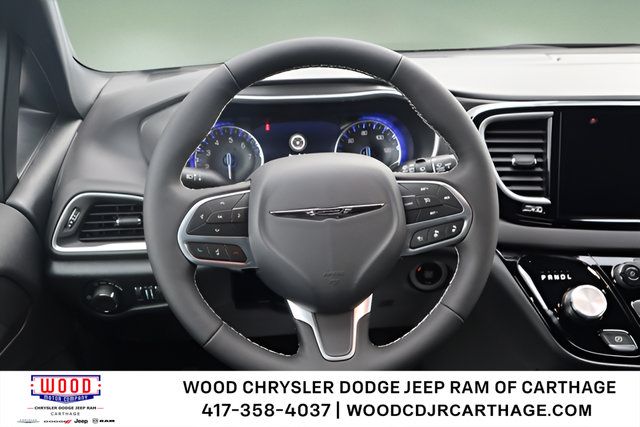 New 2026 Chrysler Voyager LX FWD image 9