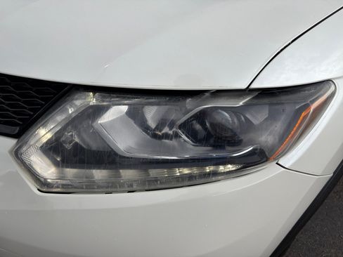 Used 2016 Nissan Rogue SL w/ SL Premium Package AWD/4WD image 9