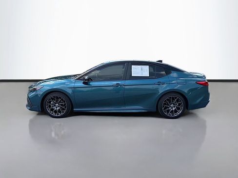 Used 2025 Toyota Camry XSE FWD image 8