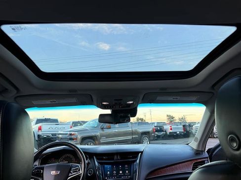 Used 2019 Cadillac CTS Luxury image 27