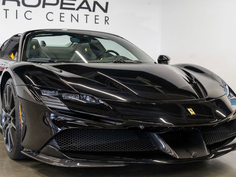 Used 2025 Ferrari SF90 Spider AWD/4WD image 39