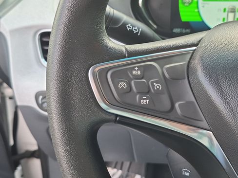 Used 2018 Chevrolet Bolt LT FWD image 17