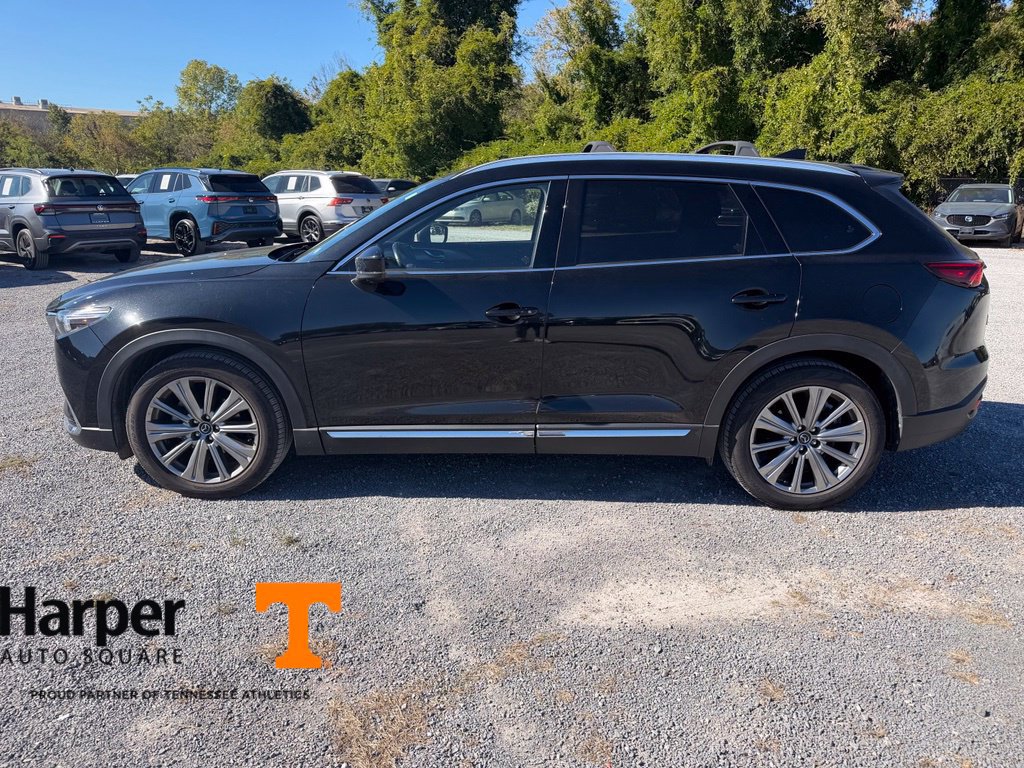 Used 2022 MAZDA CX-9 Signature AWD/4WD image 2
