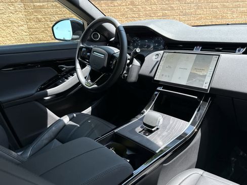 Certified 2024 Land Rover Range Rover Evoque S image 11