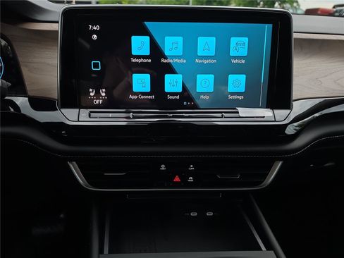 New 2026 Volkswagen Atlas SE AWD/4WD image 18