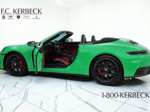 Used 2025 Porsche 911 Carrera GTS RWD image 5