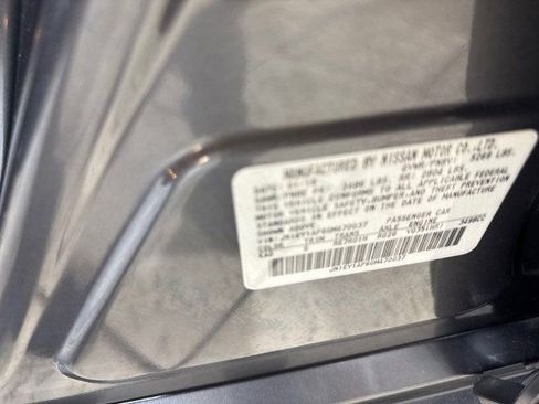 Used 2016 INFINITI Q70 Hybrid w/ Deluxe Touring Package image 22