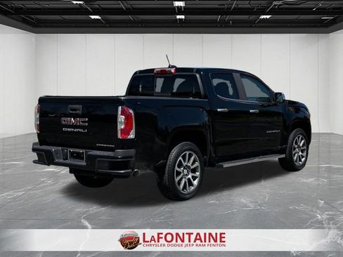 Used 2022 GMC Canyon Denali AWD/4WD image 5