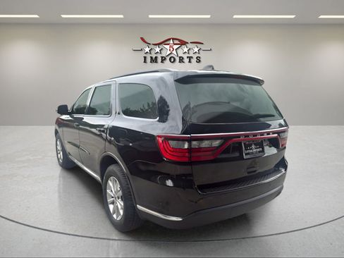 Used 2022 Dodge Durango SXT AWD/4WD image 2