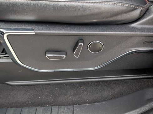 Used 2023 Ford F150 Lariat w/ Equipment Group 502A High image 14