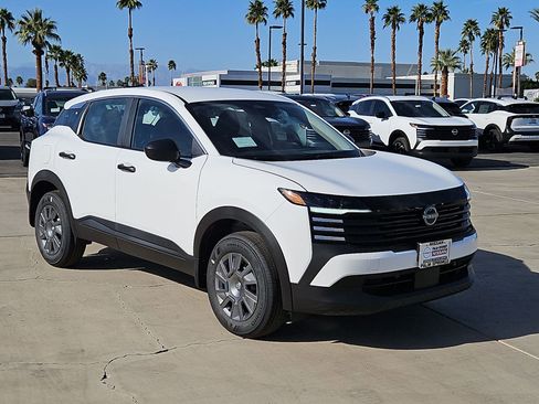 New 2026 Nissan Kicks S image 6