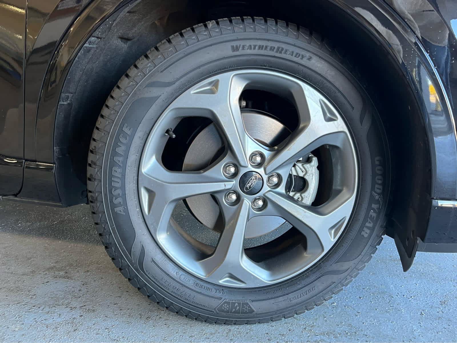 Used 2023 Ford Escape ST-Line w/ Tech Pack #1 FWD image 39