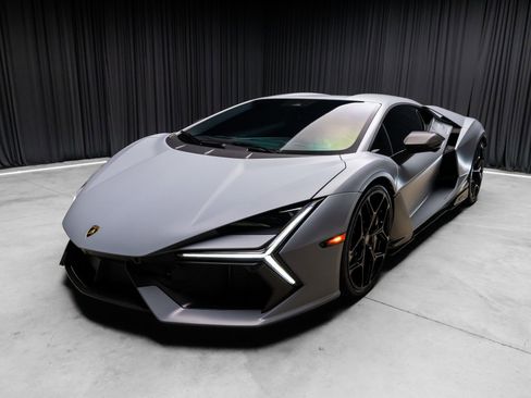 Used 2024 Lamborghini Revuelto AWD/4WD image 14