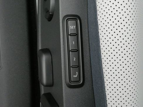 New 2025 Volkswagen ID.4 Pro S image 27