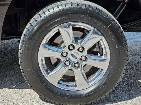 Used 2018 Ford F150 XLT w/ Equipment Group 302A Luxury RWD image 14