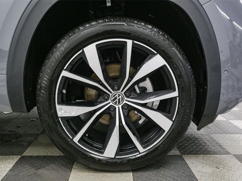 New 2026 Volkswagen Atlas SEL Premium R-Line AWD/4WD image 14
