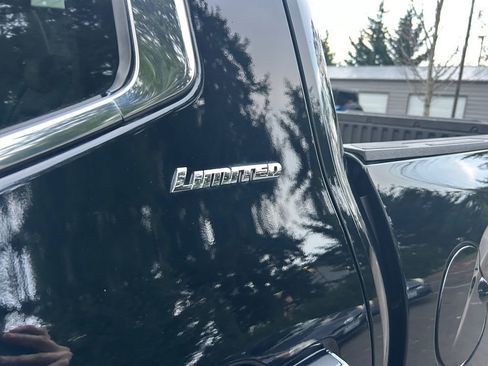 Used 2023 Toyota Tundra Limited image 32