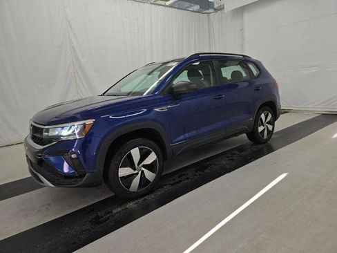 Used 2024 Volkswagen Taos S image 5