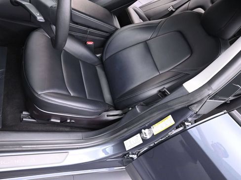 Used 2022 Tesla Model 3 Performance AWD/4WD image 15