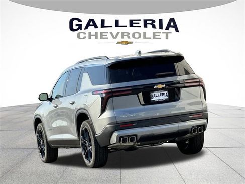 New 2026 Chevrolet Traverse LT w/ Driver Confidence Package image 5
