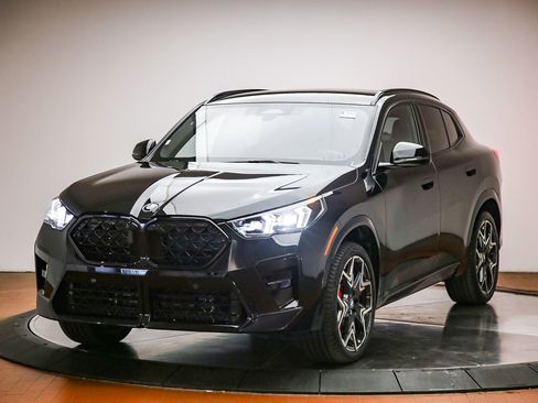Used 2026 BMW X2 xDrive28i w/ Technology Package AWD/4WD image 1