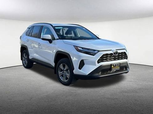 New 2025 Toyota RAV4 XLE image 13
