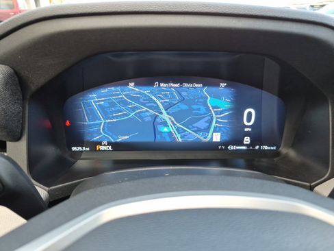 Used 2025 Ford Explorer Active w/ Active Comfort Package image 22