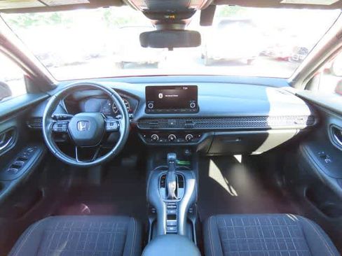 Used 2024 Honda HR-V Sport image 18
