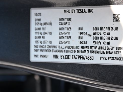 Used 2023 Tesla Model 3 Standard Range RWD image 22
