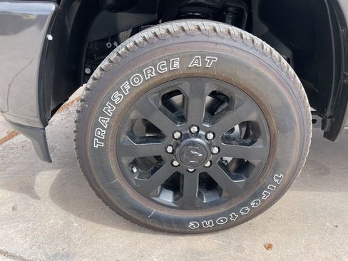 New 2024 RAM 2500 Big Horn w/ Night Edition AWD/4WD image 9