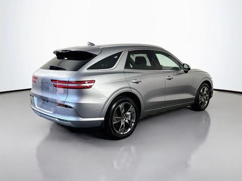 Used 2023 Genesis Electrified GV70 AWD/4WD image 8