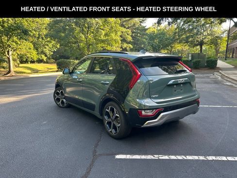 Used 2023 Kia Niro SX Touring FWD image 3