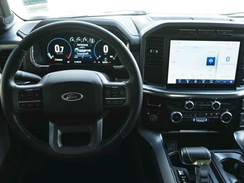 Used 2022 Ford F150 Lariat AWD/4WD image 19