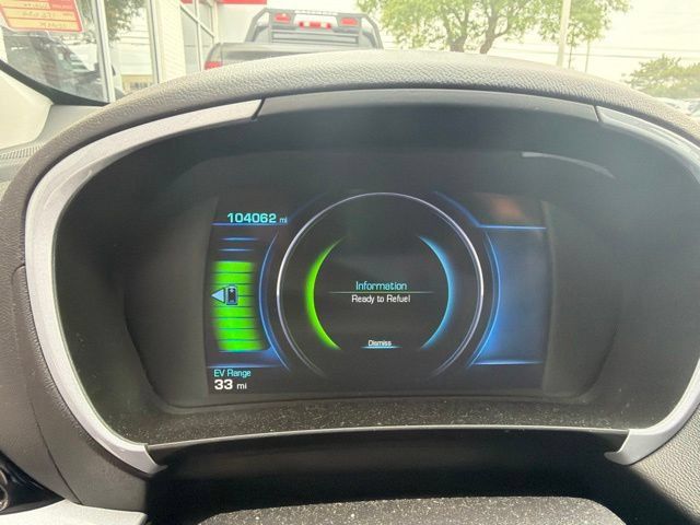 Used 2017 Chevrolet Volt LT w/ Comfort Package FWD image 6
