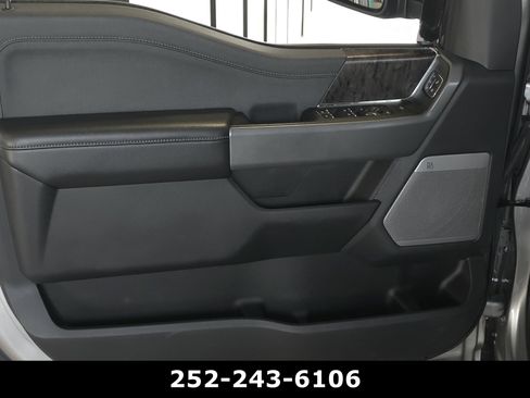 Used 2024 Ford F350 Lariat w/ Lariat Ultimate Package AWD/4WD image 34