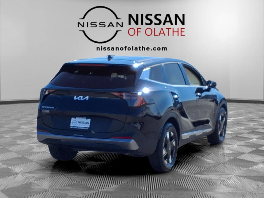 Used 2026 Kia Sportage LX FWD image 28