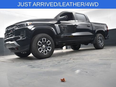 Used 2024 Chevrolet Colorado Z71 w/ Z71 Convenience Package 2 image 24