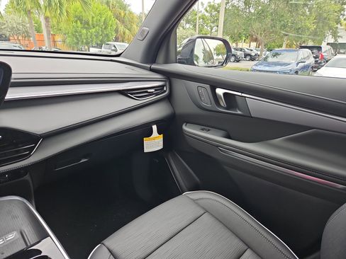 New 2026 Buick Enclave Sport Touring w/ Power Package image 13