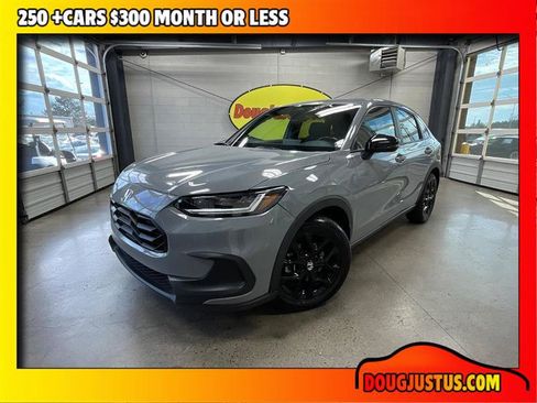 Used 2025 Honda HR-V Sport image 1