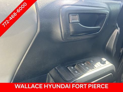 Used 2021 Toyota Tacoma SR w/ SR Convenience Package RWD image 18
