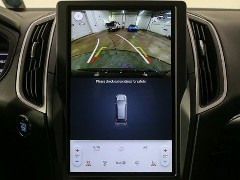 Used 2022 Ford Edge SEL w/ Convenience Package image 23