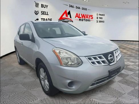 Used 2013 Nissan Rogue S FWD image 3