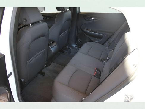 Used 2022 Chevrolet Malibu RS image 18