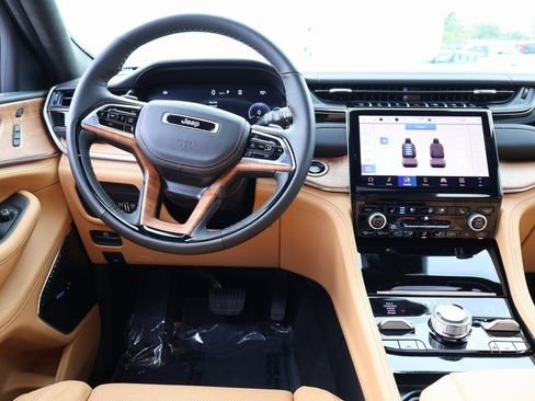 New 2025 Jeep Grand Cherokee L Summit image 20
